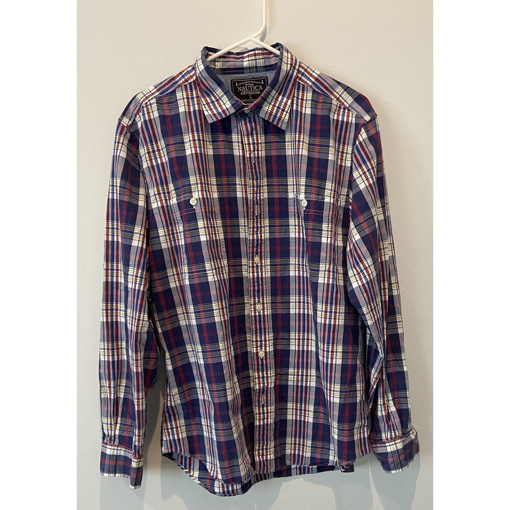 Nautica Men's Long Sleeved Button Down Shirt Size Large